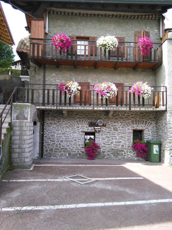 Sarre B&B La Vieille Meison De Pappa מראה חיצוני תמונה